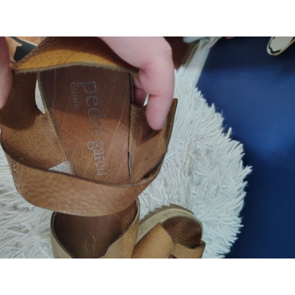 Pedro Garcia Tan Wedge Sandals - Picture 7 of 7